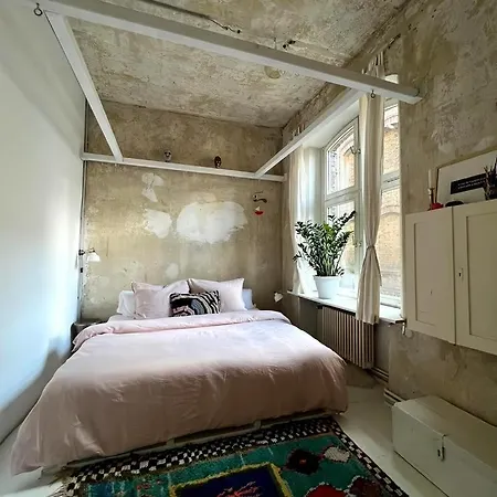 Apartment Artisanal Warehouse Conversion Berlin