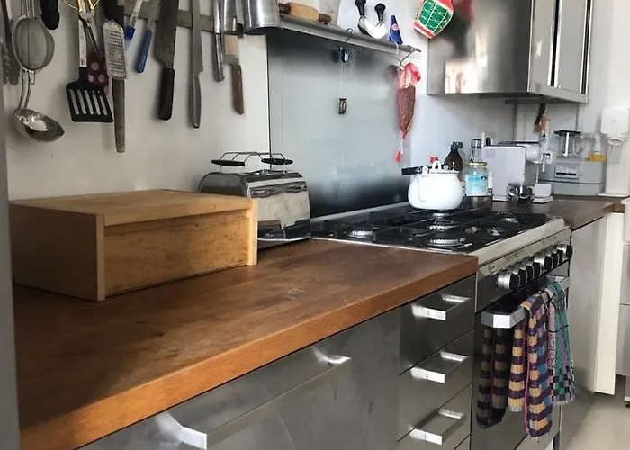 Artisanal Warehouse Conversion Daire Berlin