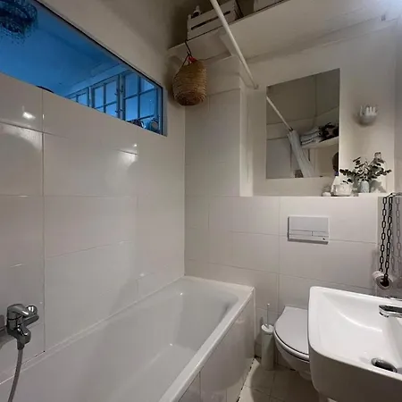 Artisanal Warehouse Conversion Berlim